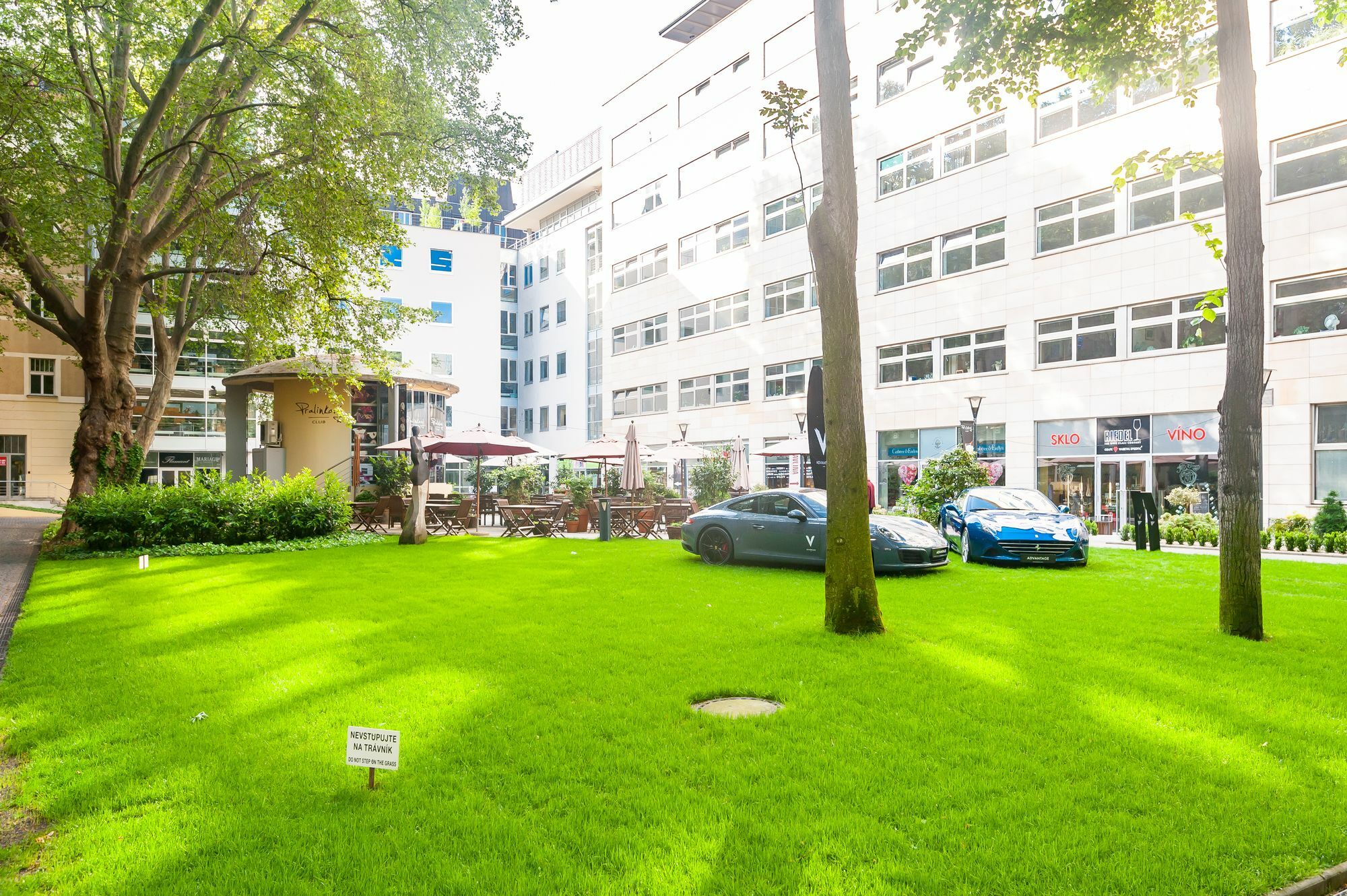 Slovansky Dum Boutique Apartments Praga Zewnętrze zdjęcie